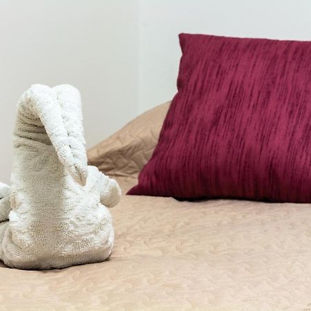 2 Bedroom Apartment Close To City Centre Tas-Sienja Экстерьер фото