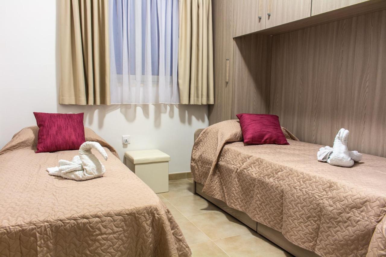 2 Bedroom Apartment Close To City Centre Tas-Sienja Экстерьер фото
