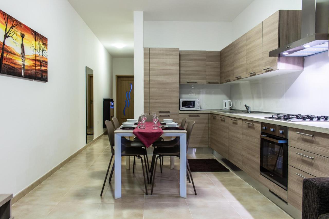 2 Bedroom Apartment Close To City Centre Tas-Sienja Экстерьер фото